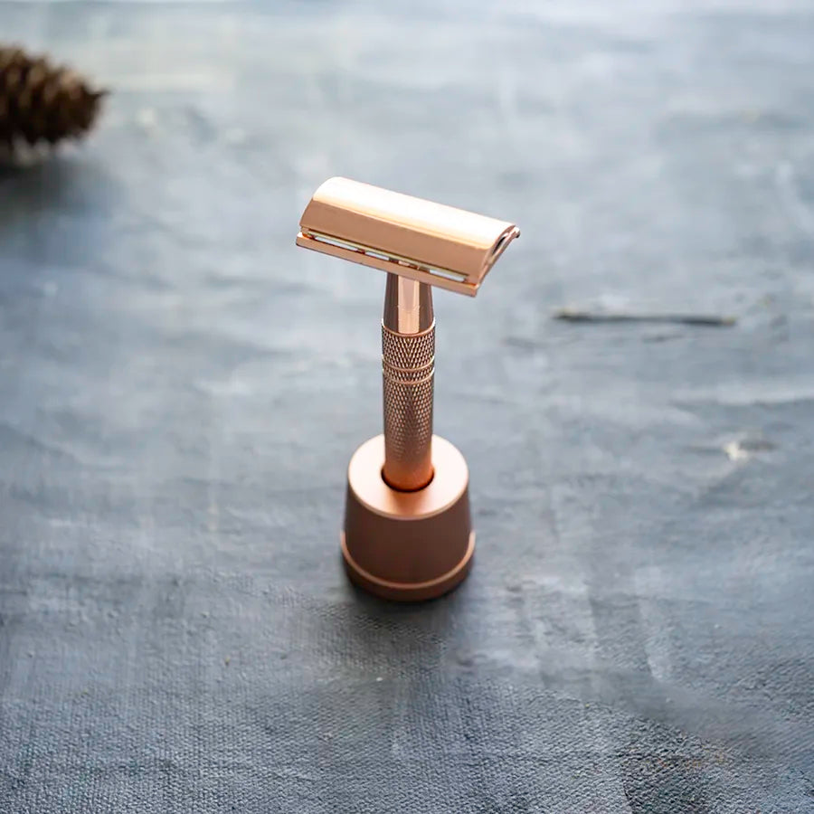 Double Edge Safety Razor -  Rose Gold (5 Free Blades)